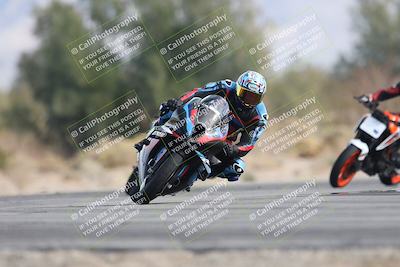 media/Nov-30-2025-TrackXperience (Sun) [[c0061d280f]]/2-Level 2/Session 6 (Turn 7)/